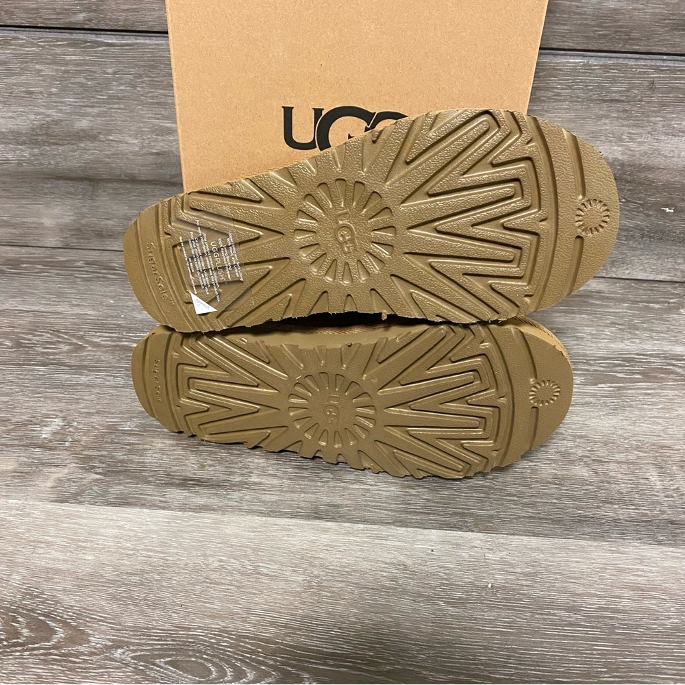 UGG | Tasman Slippers In Chestnut New in Box Size 7 - Picture 9 of 12